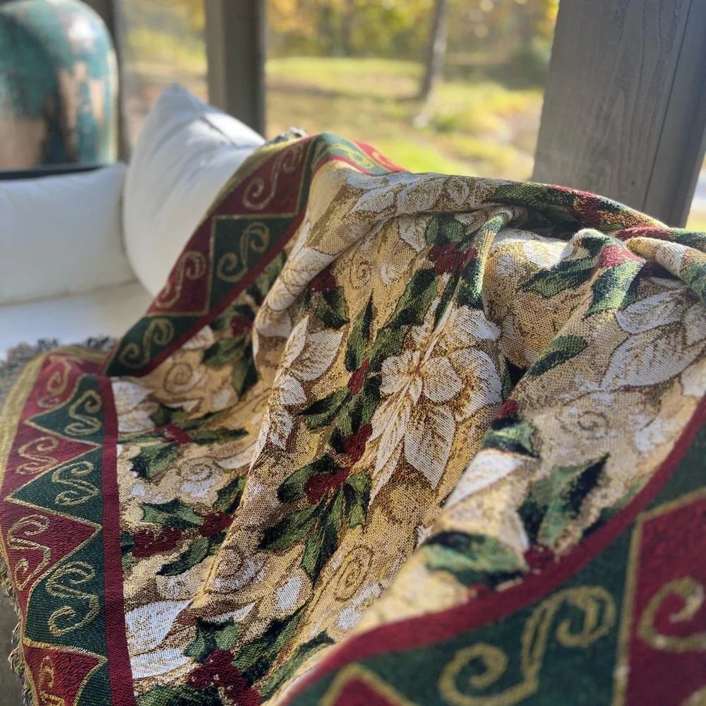 Festive Poinsettia Holiday Throw Blanket 6’ x 4’